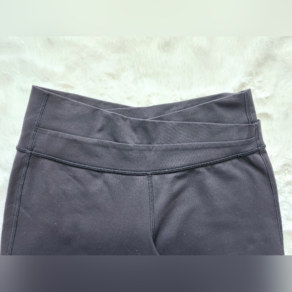 Lululemon Old-school astro straight leg pants. Size 6 - Picture 6 of 7
